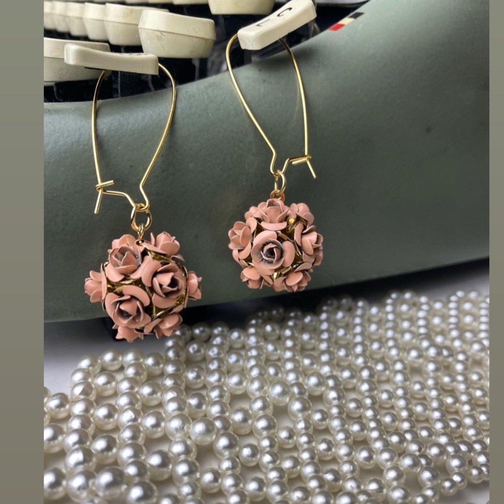 Rose earrings